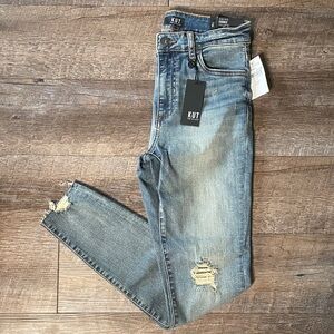NWT Kut From The Kloth Ripped Denim High Rise Connie Ankle Skinny Jeans